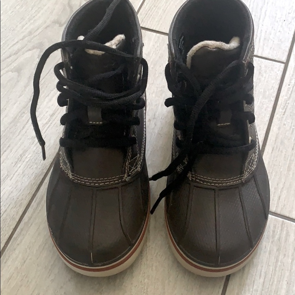Kids Crocs duck boots